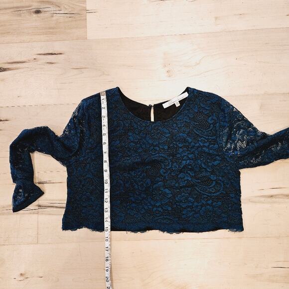 Lovers And Friends Sacred Teal Lace Long Sleeve Crop Top Size Medium - Picture 6 of 6